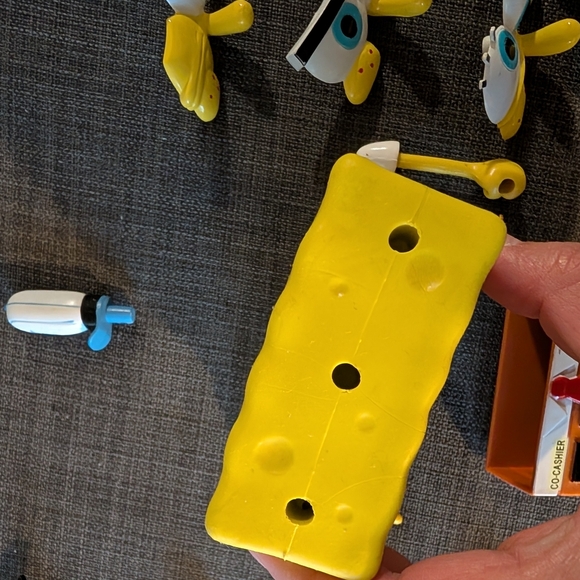 Vintage SpongeBob SquarePants Potato Head 2006 Set & 2002 Play-Doh SpongeBob Set - Picture 4 of 11